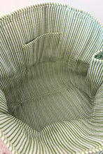 Load image into Gallery viewer, Terra Green Floral Patterned Tote Bag