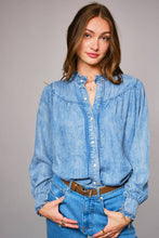Load image into Gallery viewer, Ruffle Neck Denim Snap Button Shirt