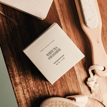 Load image into Gallery viewer, White Tea and Jasmine 4.6 oz Bath Bomb