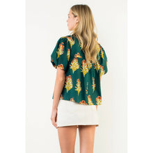 Load image into Gallery viewer, Green Puff Sleeve Floral Detailed Tie Tassel Top