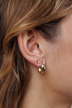 Load image into Gallery viewer, Small Ripple Gold Hoop Earrings