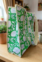 Load image into Gallery viewer, Terra Green Floral Patterned Tote Bag