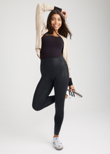 Load image into Gallery viewer, Elektra Coated Shaping Legging -Black