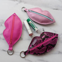 Load image into Gallery viewer, Lip Shaped Keychains