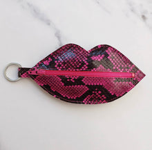 Load image into Gallery viewer, Lip Shaped Keychains