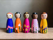 Load image into Gallery viewer, Mini Petal Peg Dolls