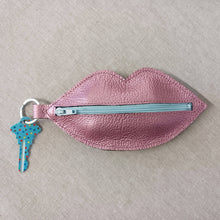 Load image into Gallery viewer, Lip Shaped Keychains