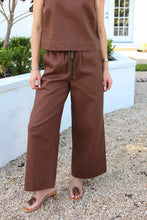 Load image into Gallery viewer, Denim Elastic Pant - Chocolate
