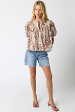 Load image into Gallery viewer, Melisa Leopard Shirt
