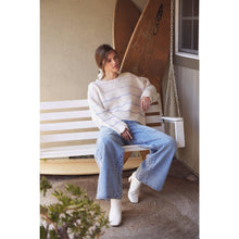 Load image into Gallery viewer, Eco-Conscious Twist Scallop Ombré Sweater
