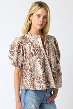 Load image into Gallery viewer, Melisa Leopard Shirt
