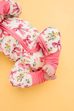 Load image into Gallery viewer, Bloom Bows Bamboo Sleeper
