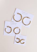 Load image into Gallery viewer, Gold Hoop - Smooth - Earrings
