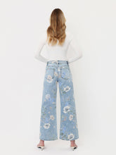 Load image into Gallery viewer, Super High Rise Floral Vintage Flare Jeans
