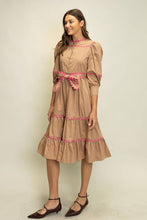 Load image into Gallery viewer, Scallop Trim Tiered Midi Dress
