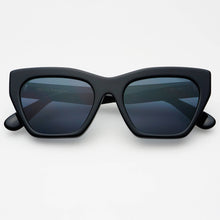 Load image into Gallery viewer, Gia Acetate Cat Eye Sunglasses : Black
