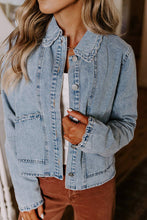 Load image into Gallery viewer, Scallop Trim Denim Jacket
