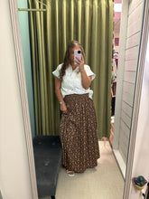 Load image into Gallery viewer, Floral Smock Tier Maxi Skirt - Brown

