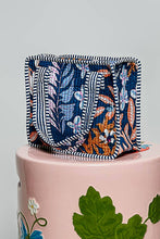 Load image into Gallery viewer, Navy Mini Quilted Fabric Cube Bag
