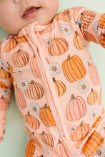 Load image into Gallery viewer, Pretty In Pink Pumpkins Bamboo Sleeper
