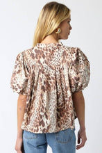 Load image into Gallery viewer, Melisa Leopard Shirt
