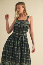 Load image into Gallery viewer, Embroidered Black Midi Dress

