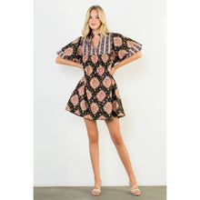 Load image into Gallery viewer, Puff Sleeve Floral Dress
