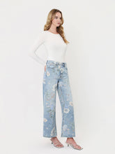 Load image into Gallery viewer, Super High Rise Floral Vintage Flare Jeans
