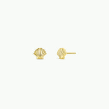 Load image into Gallery viewer, Seashell - Gold Earrings
