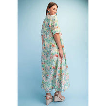 Load image into Gallery viewer, Green Floral Print Maxi Dress

