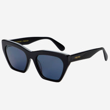 Load image into Gallery viewer, Gia Acetate Cat Eye Sunglasses : Black
