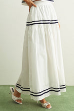 Load image into Gallery viewer, Navy &amp; White Tiered Skirt
