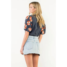 Load image into Gallery viewer, Embroidered Navy Flower Puff Sleeve Tassel Top

