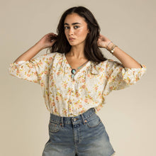 Load image into Gallery viewer, Juliette Floral Blouse: Floral
