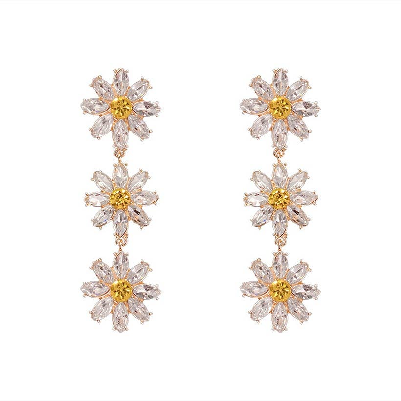 Daisy Dangle Earring